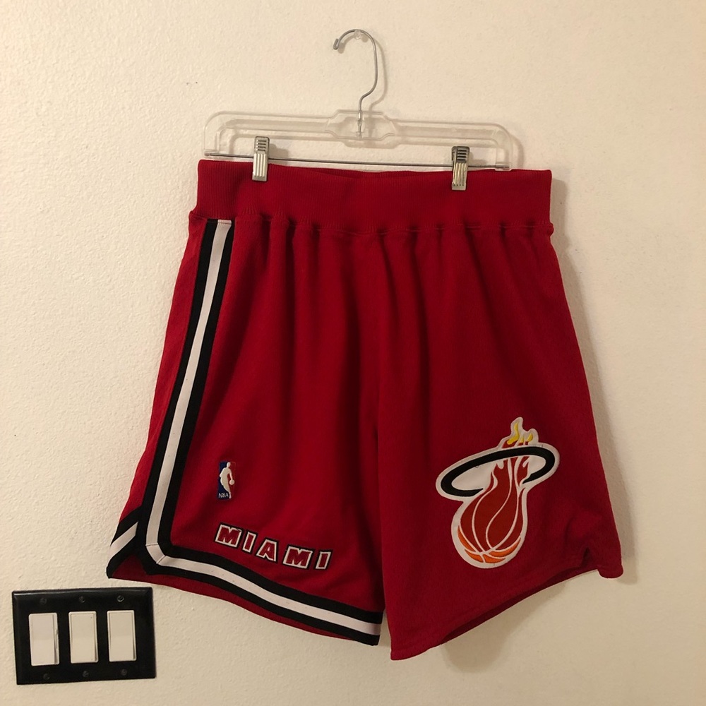 Mitchell and Ness Miami Heat Basketball Short